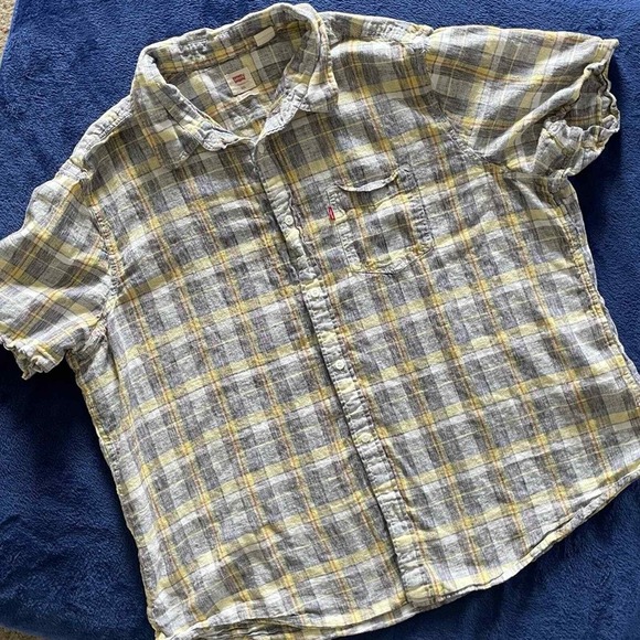 Levi's Other - Levi's Standard Fit Short Sleeve Button Up Shirt Multicolor Plaid Mens XXL Linen
